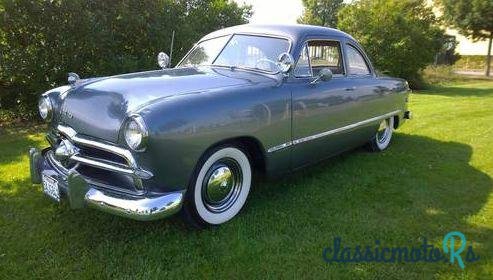 1949' Ford Coupe Ford Schoebox photo #3