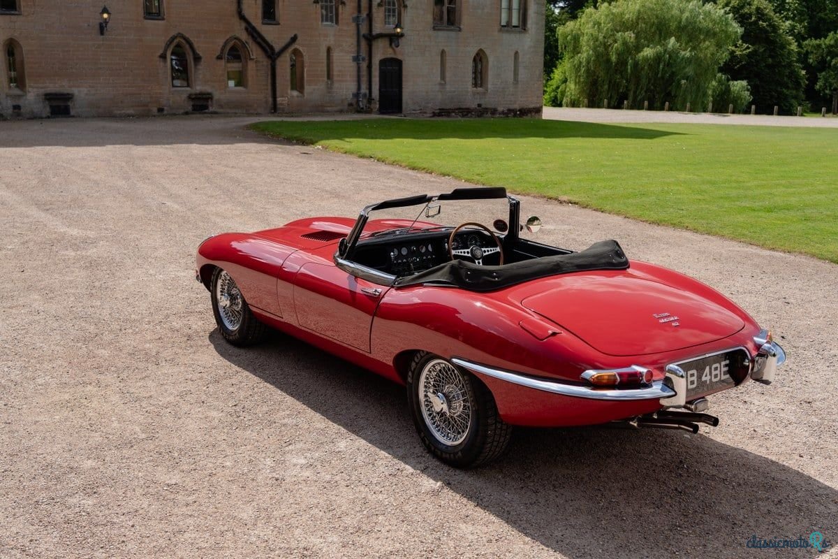 1967' Jaguar E-Type photo #4
