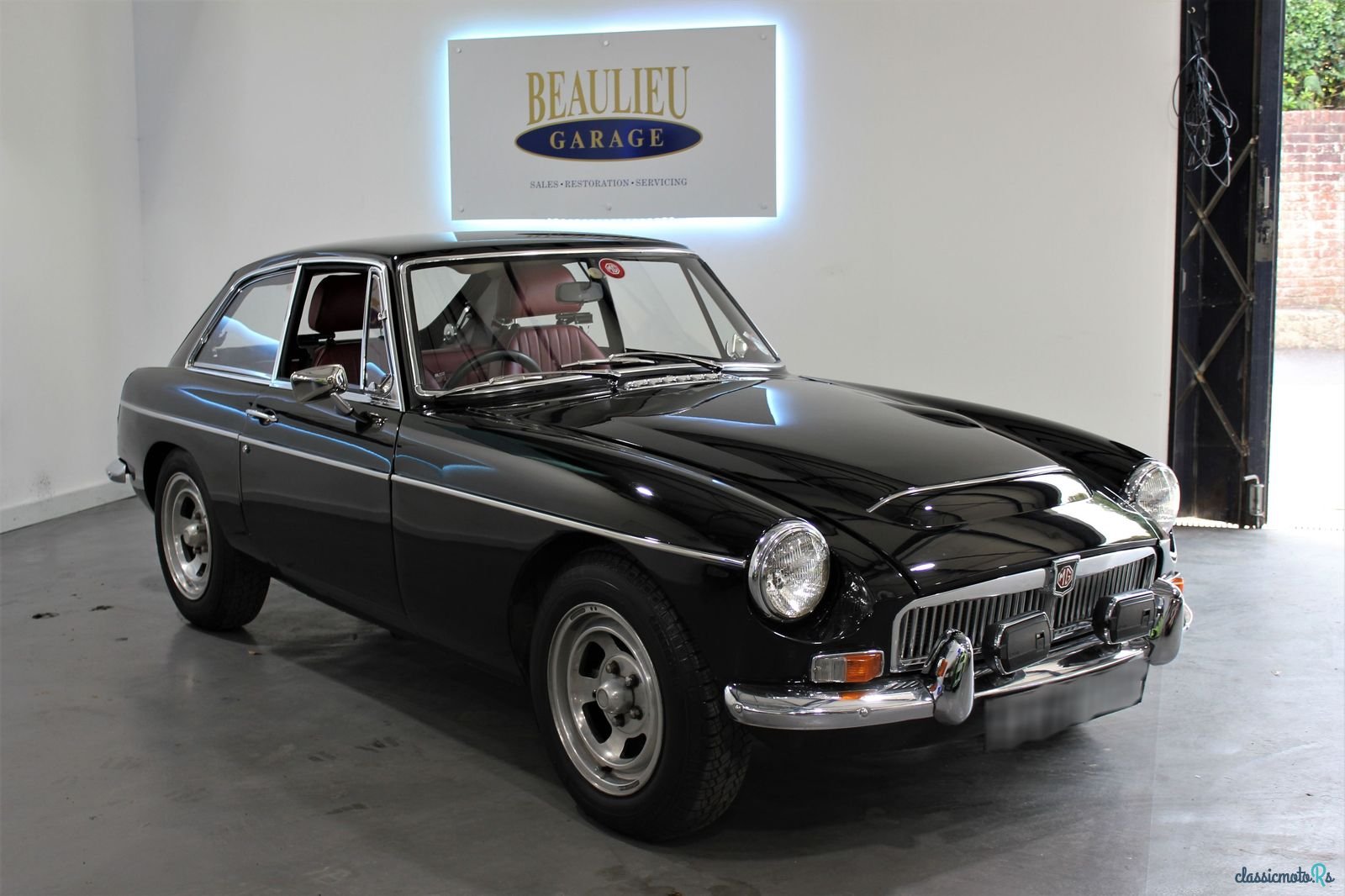 1968' MG MGC photo #3