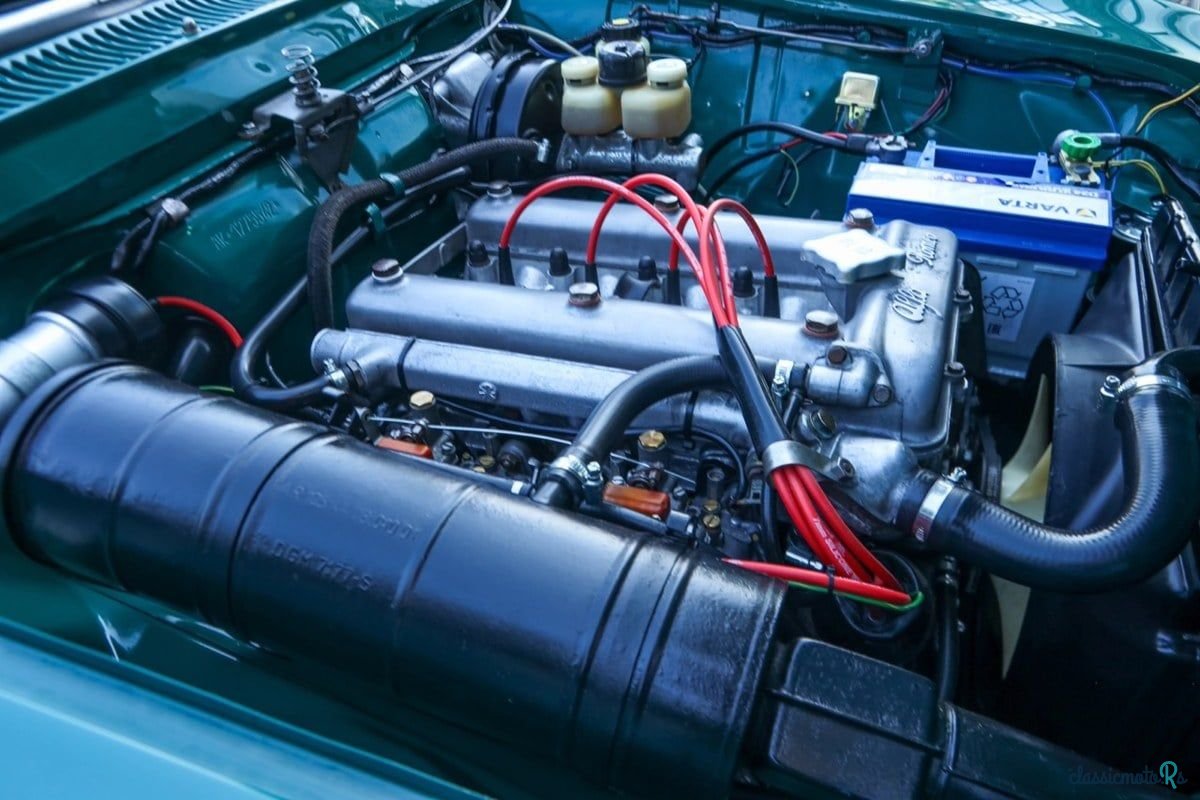 1972' Alfa Romeo Gt Junior photo #4