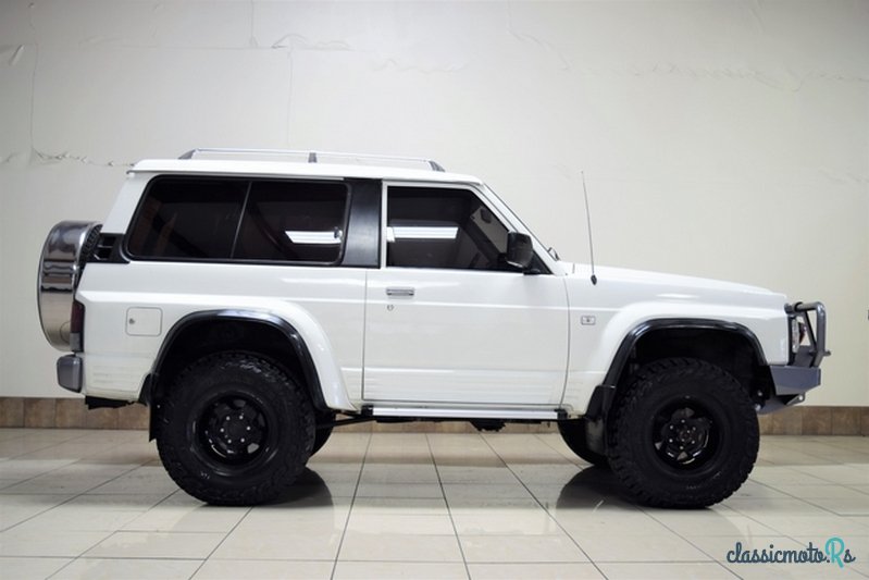 1990' Nissan Patrol photo #1