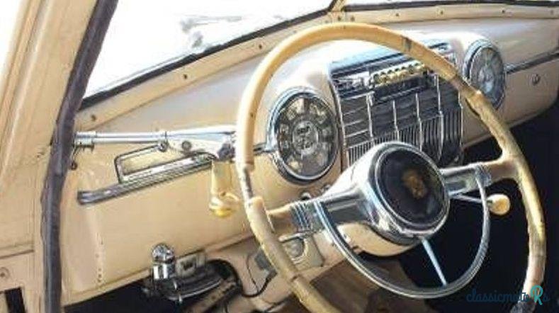 1941' Cadillac 61 photo #2