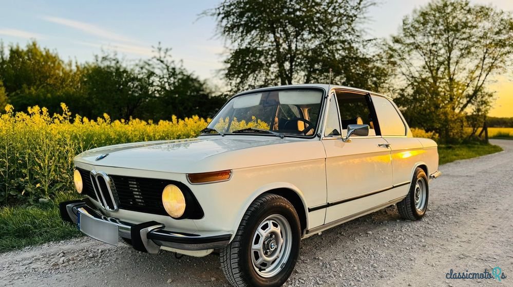 1977' BMW 1502 photo #1