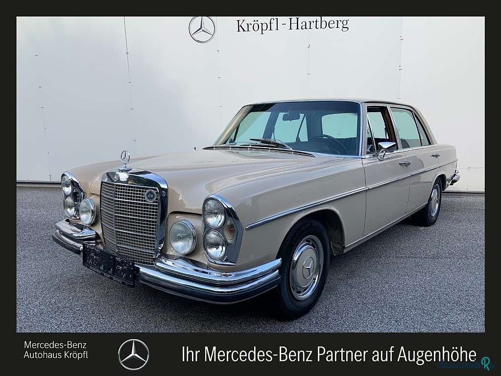 1968' Mercedes-Benz 280 photo #1