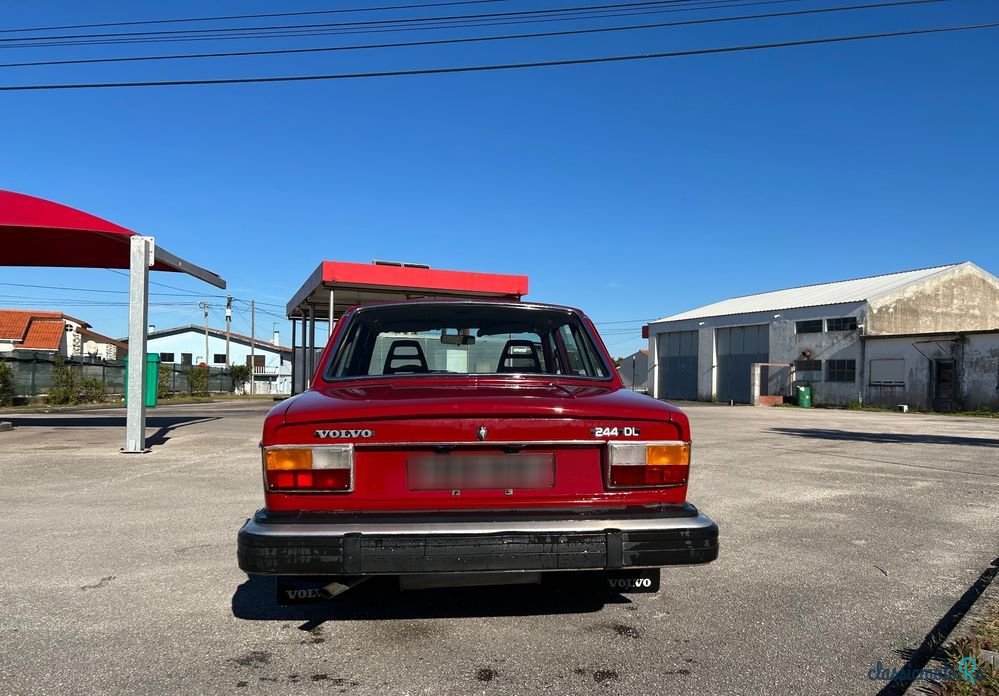 1978' Volvo 244 photo #2