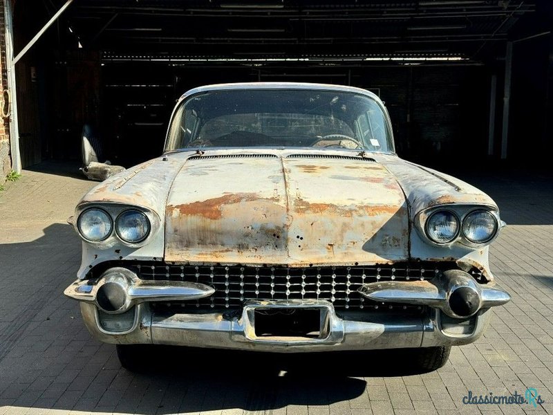 1958' Cadillac 60 Series photo #4