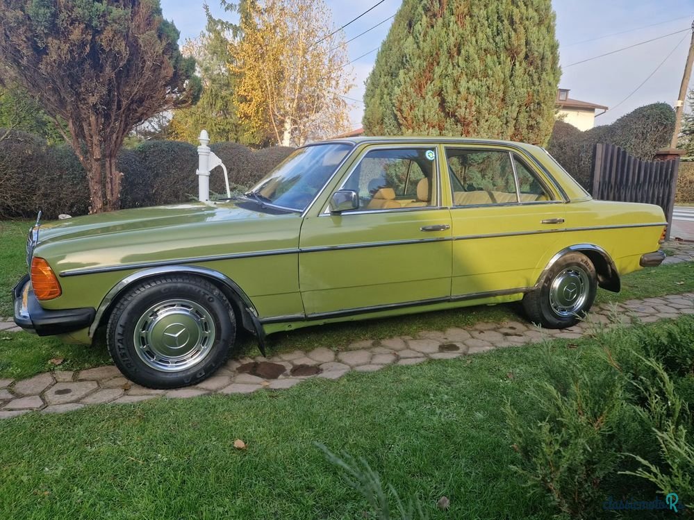 1980' Mercedes-Benz W123 for sale. Poland