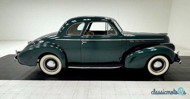 1940' Pontiac Deluxe photo #6