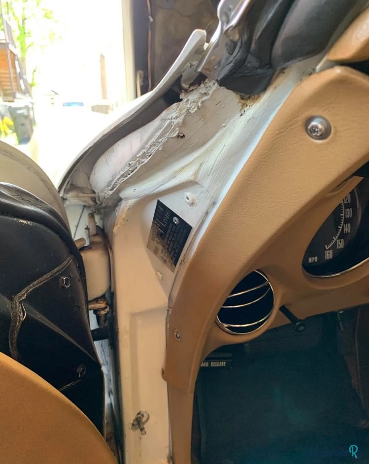 1974' Chevrolet Corvette photo #6