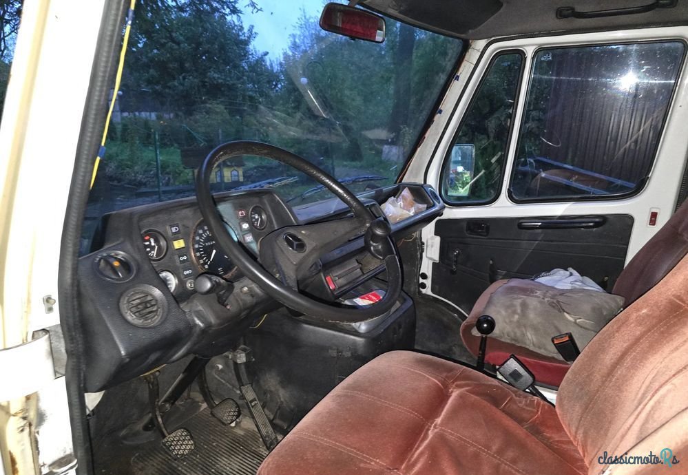 1979' Mercedes-Benz photo #6