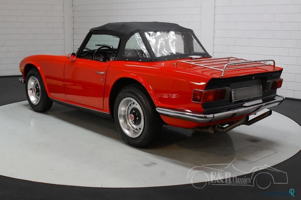1970' Triumph TR6 photo #4