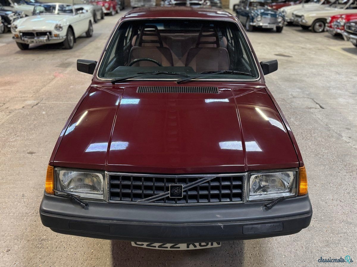 1986' Volvo 340 photo #4