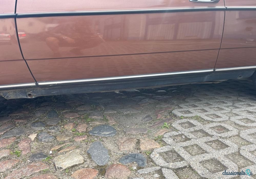 1974' Mercedes-Benz W123 photo #2