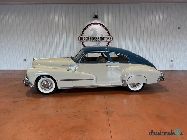 1948' Pontiac Streamliner photo #1