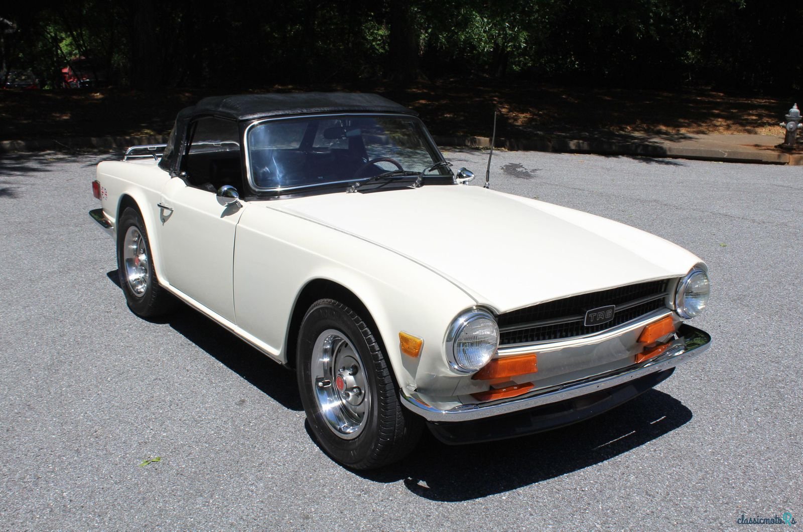 1974' Triumph TR6 photo #2