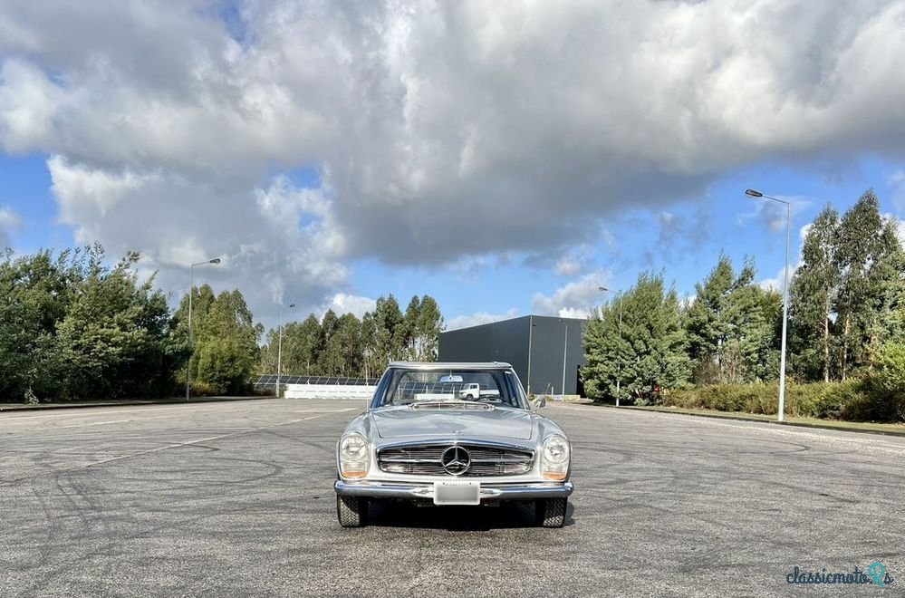 1965' Mercedes-Benz 230SL photo #2