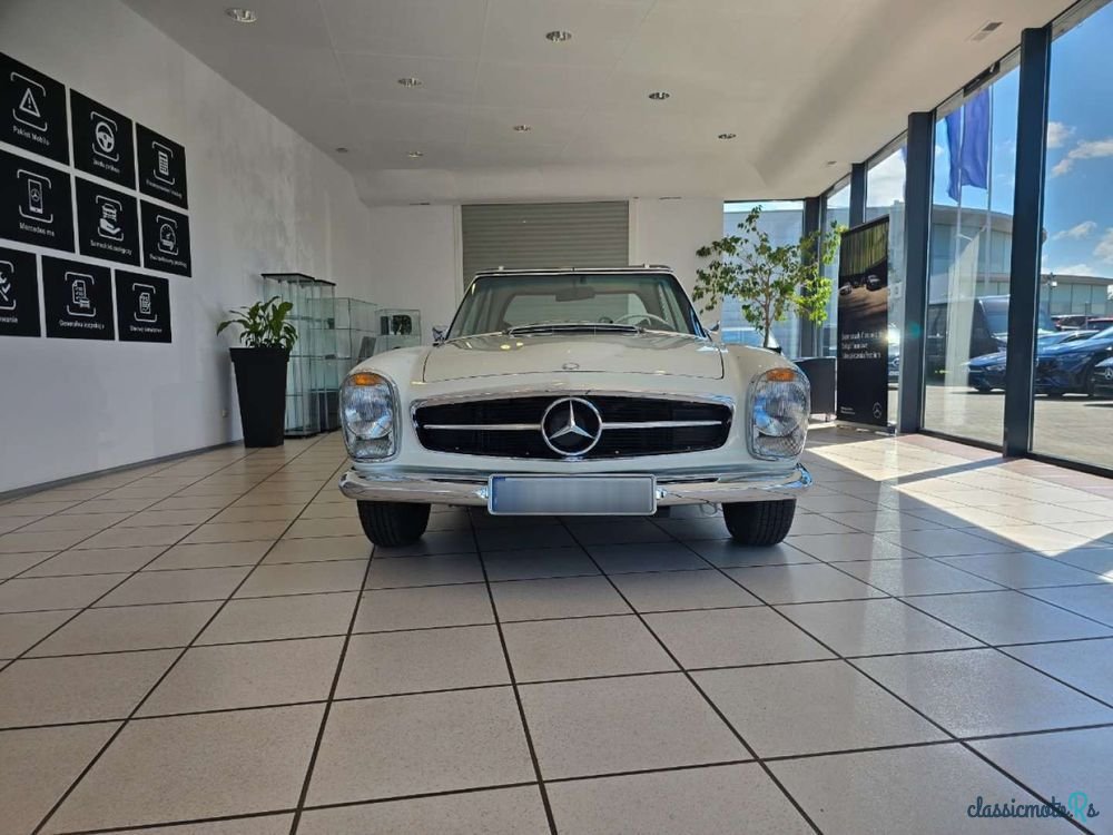 1970' Mercedes-Benz Sl photo #2