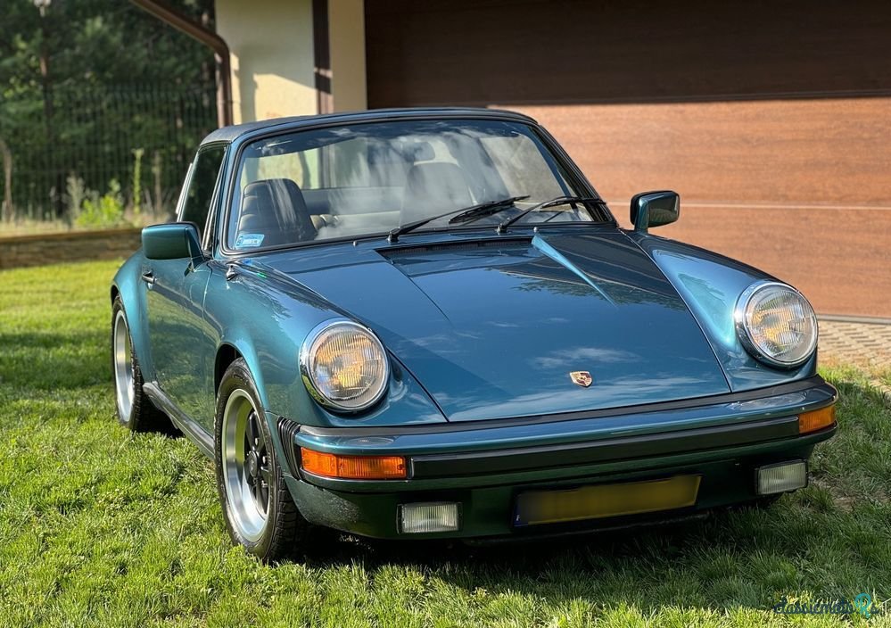 1980' Porsche 911 photo #1