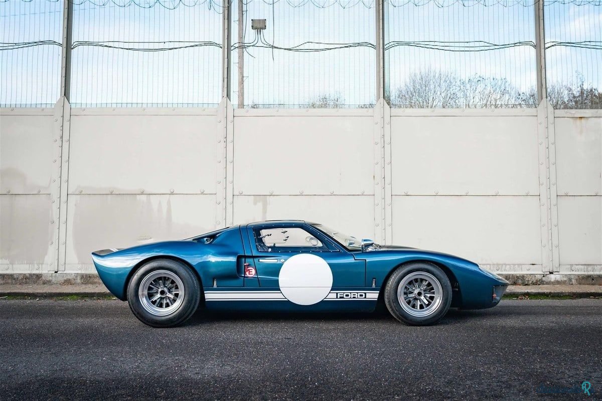 1963' Ford GT40 photo #5