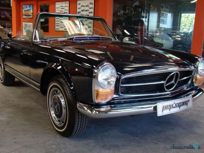 1970' Mercedes-Benz Sl-280 Pagode photo #6