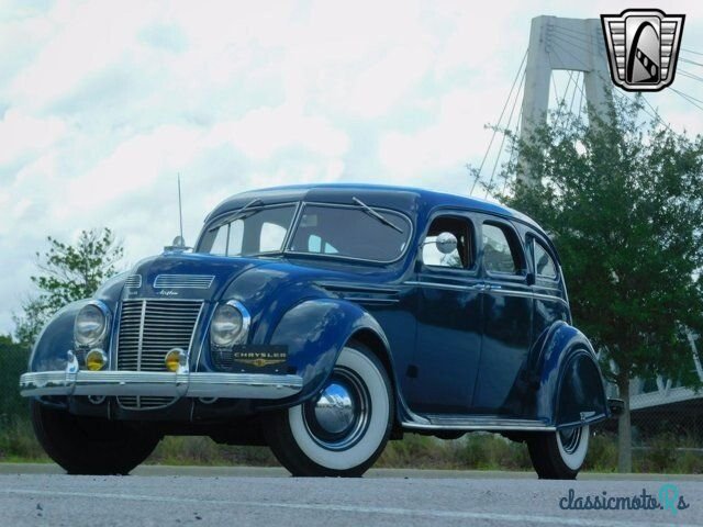 1937' Chrysler Air Flow photo #2