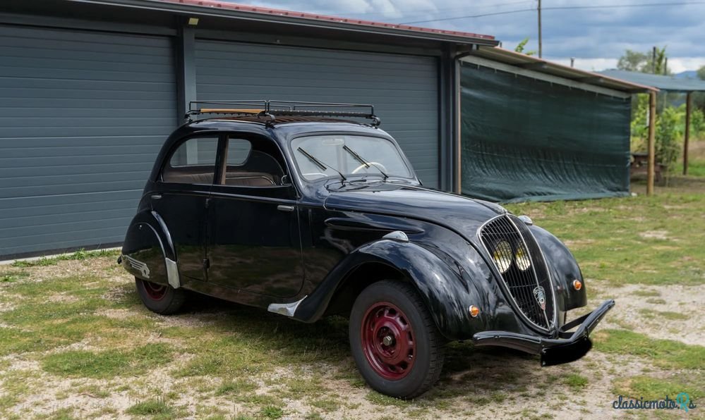 1940' Peugeot 202 photo #4