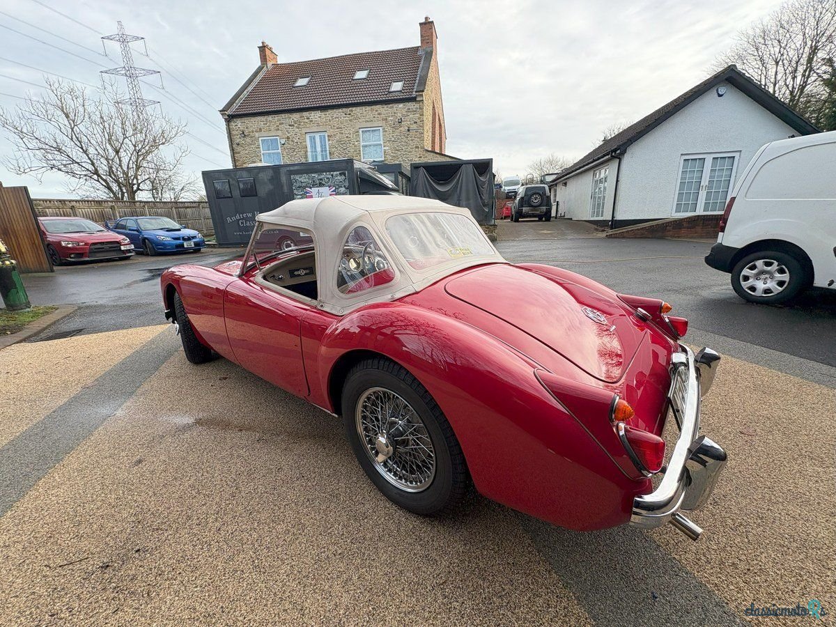1959' MG MGA photo #5
