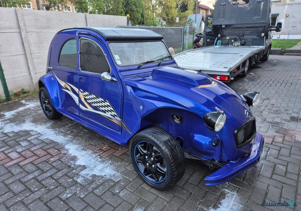 1961' Citroen 2 Cv photo #1