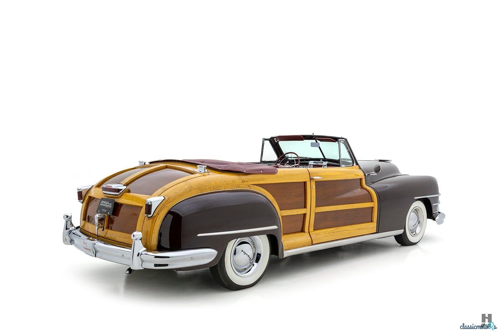 1946' Chrysler Town & Country photo #3