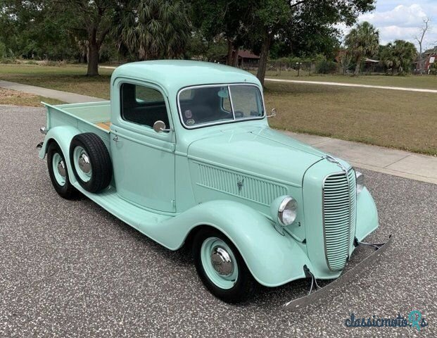 1937' Ford Pickup photo #6