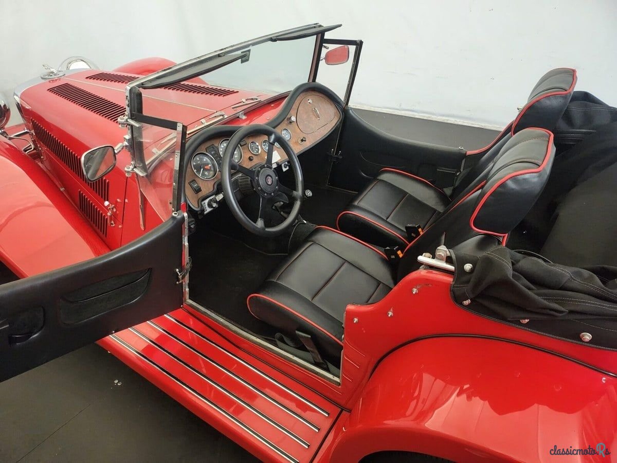 1981' Panther J72 photo #4