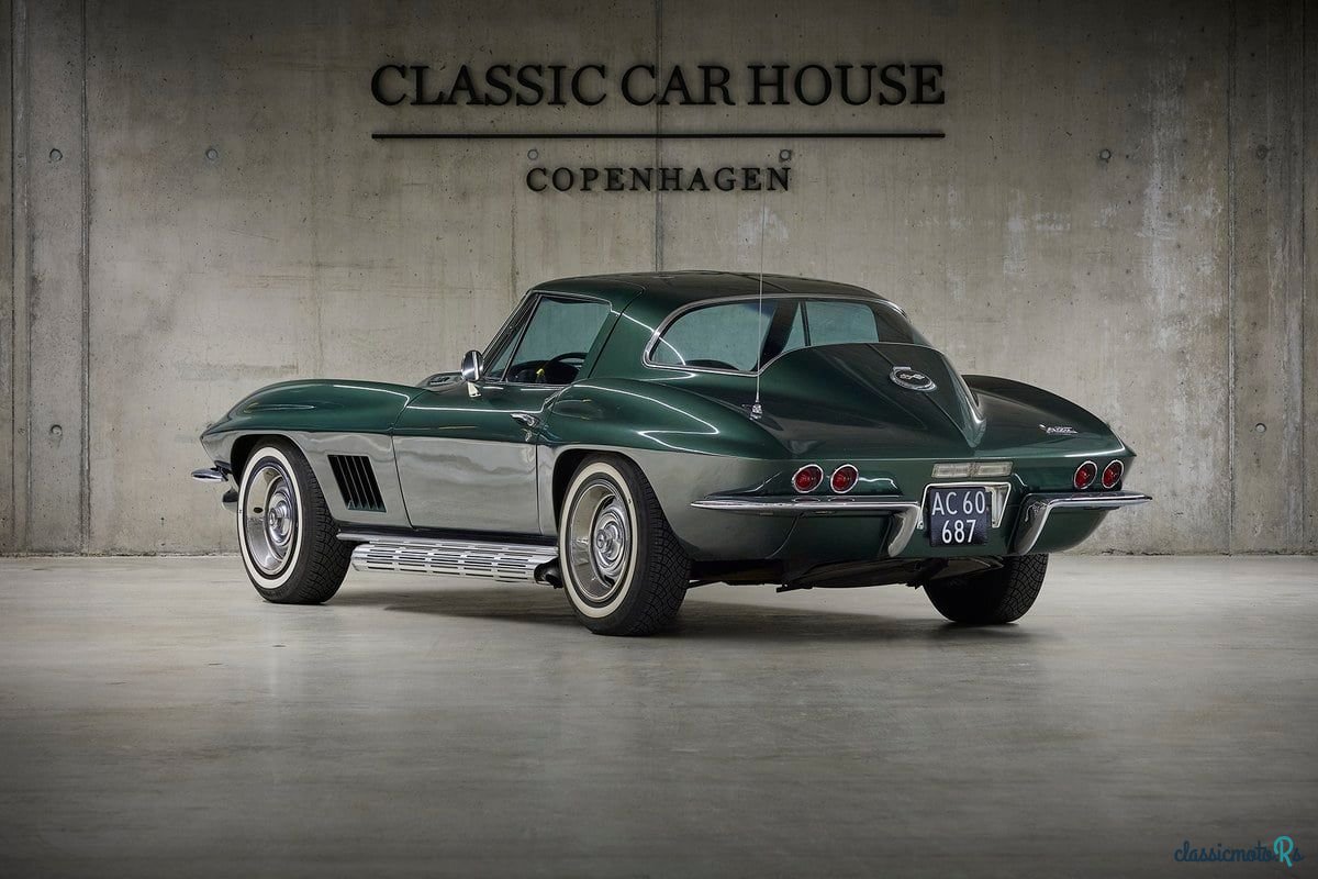 1967' Chevrolet Corvette photo #2
