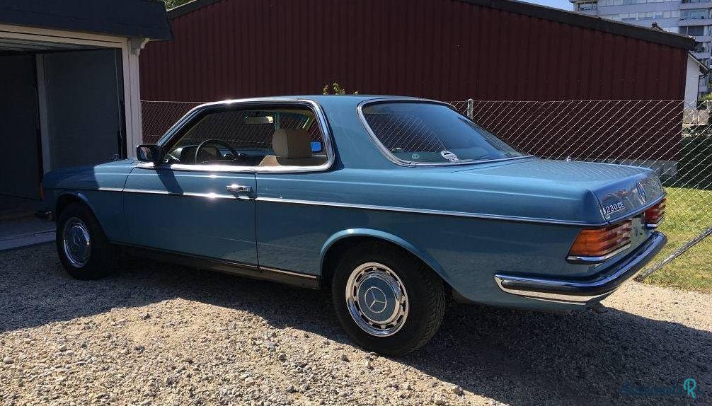 1983' Mercedes-Benz 230 photo #2