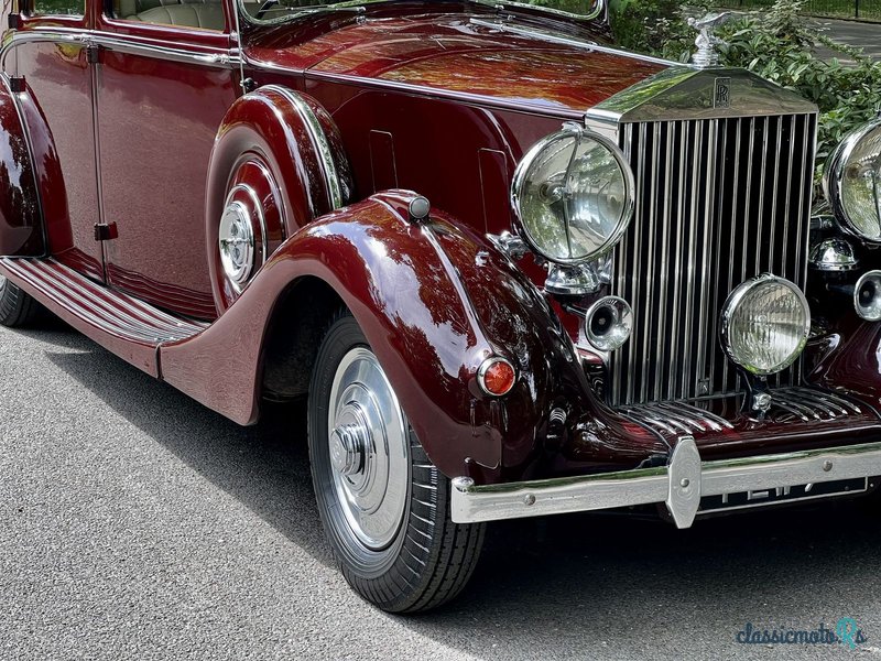 1939' Rolls-Royce Silver Wraith photo #3