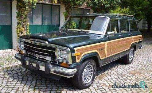 1979' Jeep Grand Wagoneer photo #4