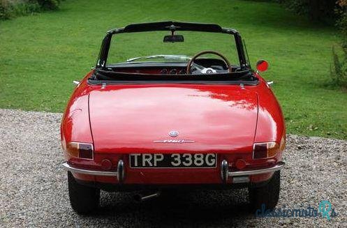 1969' Alfa Romeo Spider photo #1