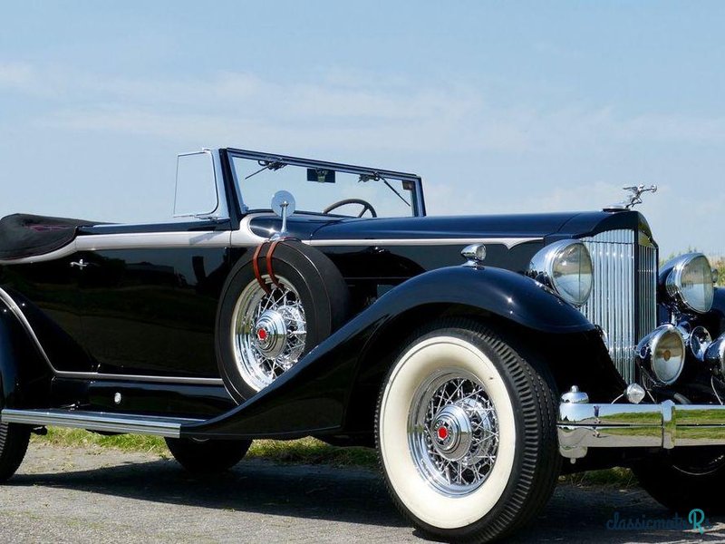1933' Packard Super Eight photo #2