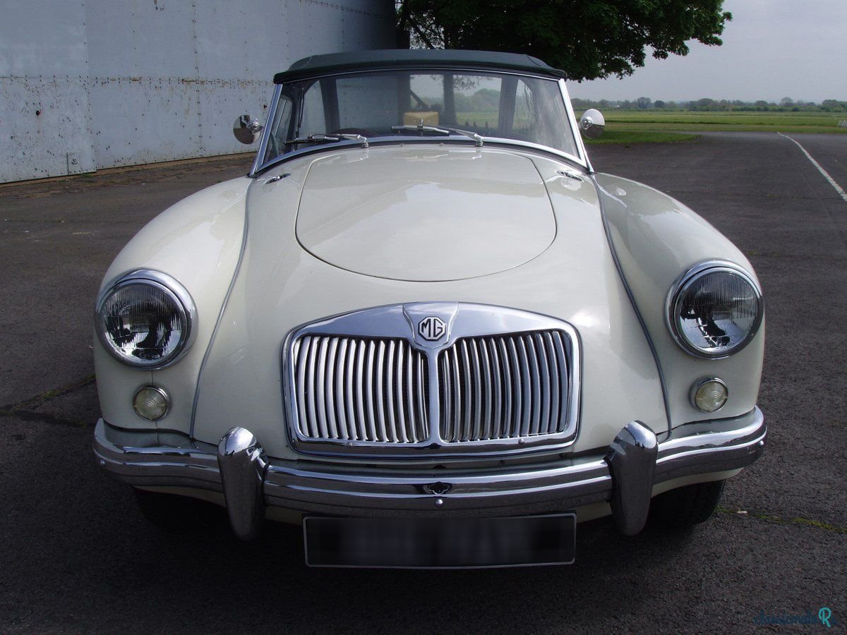 1958' MG MGA photo #2