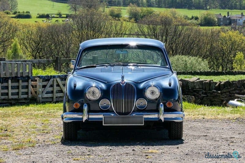 1963' Jaguar Mark 2 photo #6