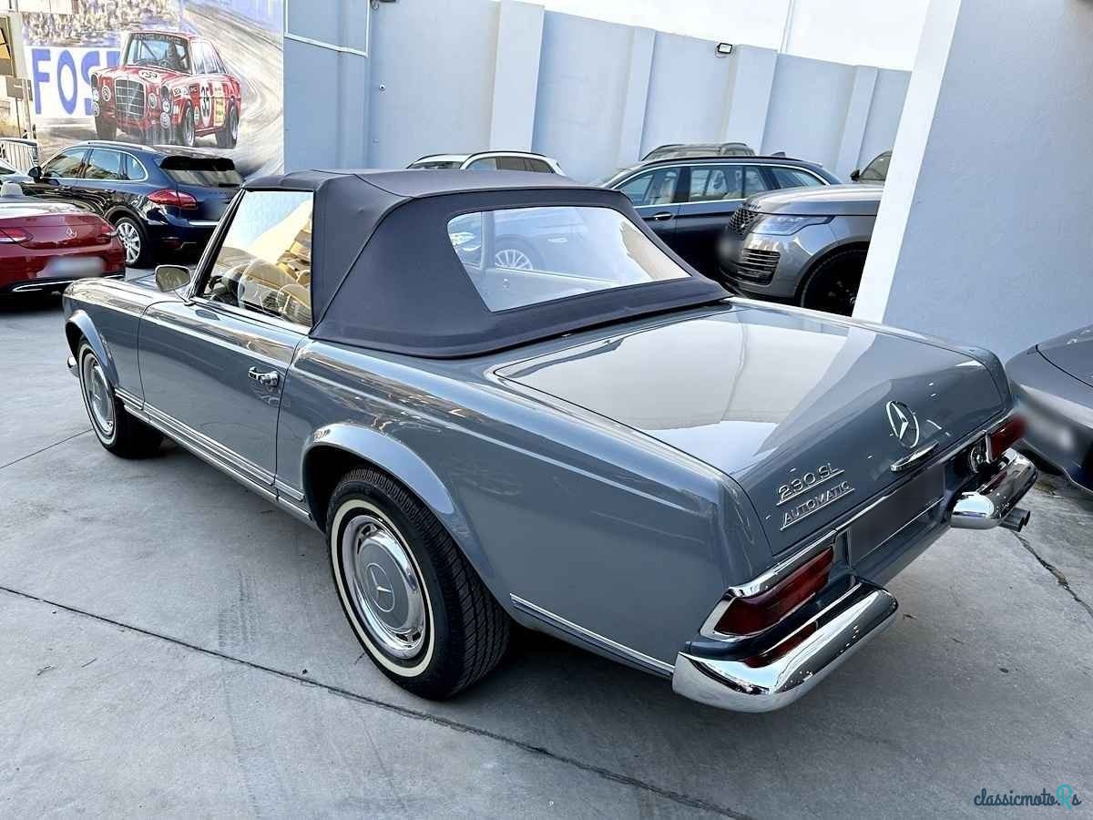 1965' Mercedes-Benz 230 photo #6