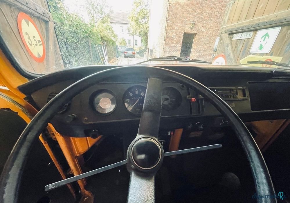 1968' Volkswagen Transporter photo #6