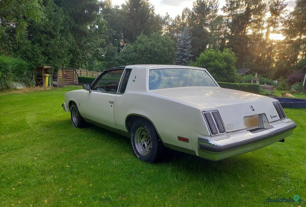 1979' Oldsmobile Cutlass photo #2