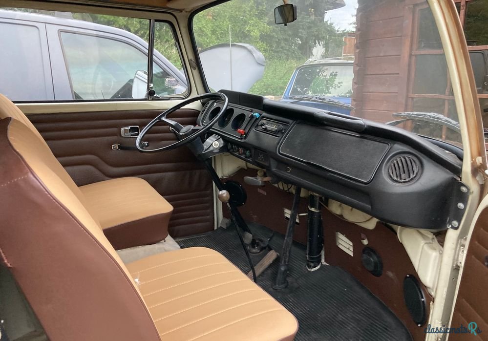 1969' Volkswagen Transporter photo #4