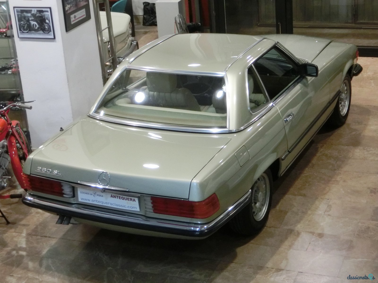 1982' Mercedes-Benz 280SL ROADSTER R107 photo #4