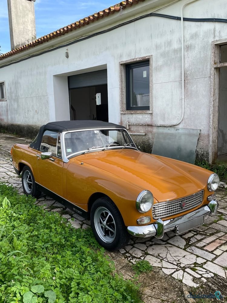 1975' MG Midget photo #4