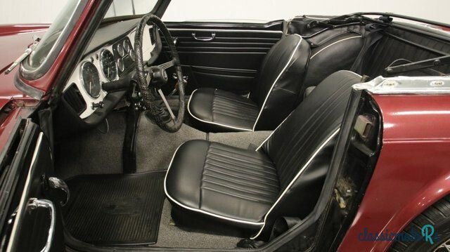 1963' Triumph TR4 photo #3