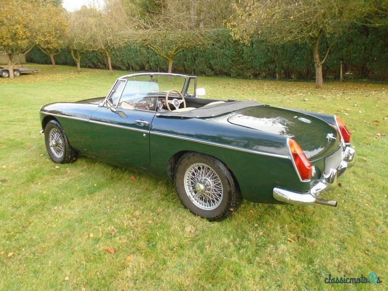 1967' MG MGB photo #4