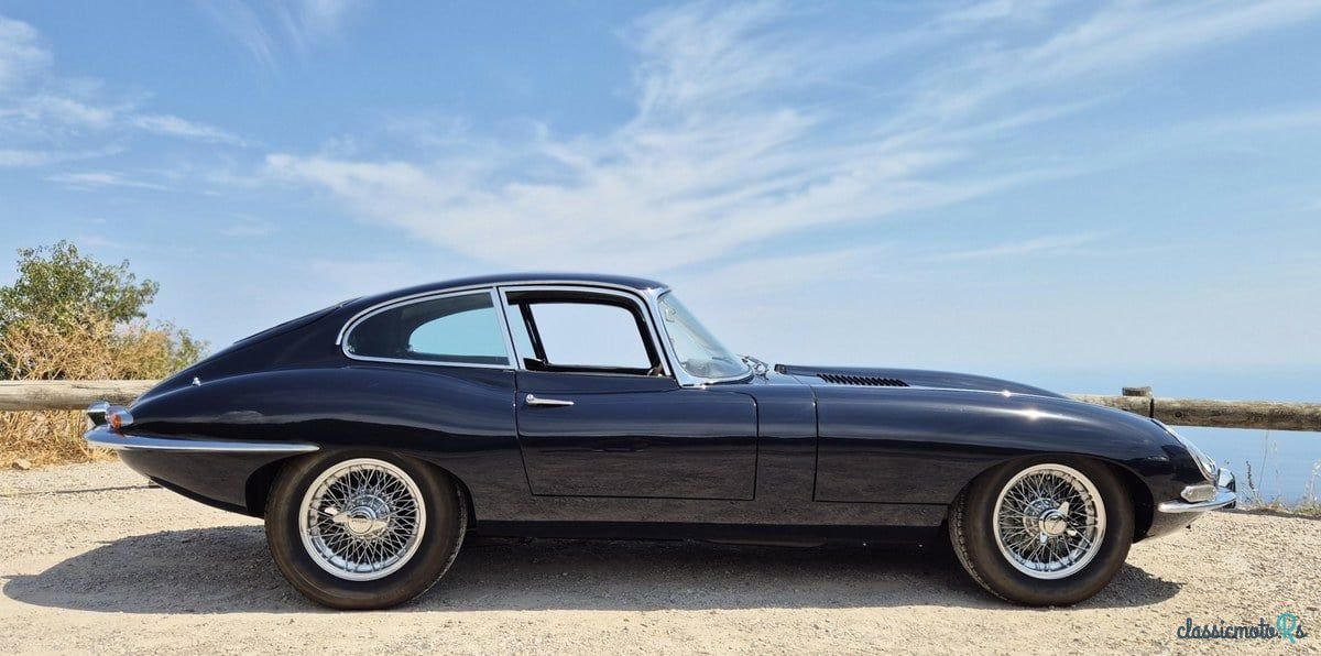 1966' Jaguar E-Type photo #5