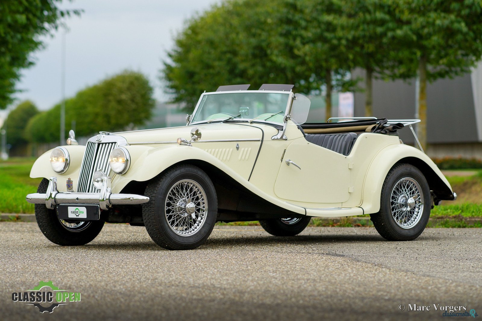 1954' MG TF 5-speed photo #1