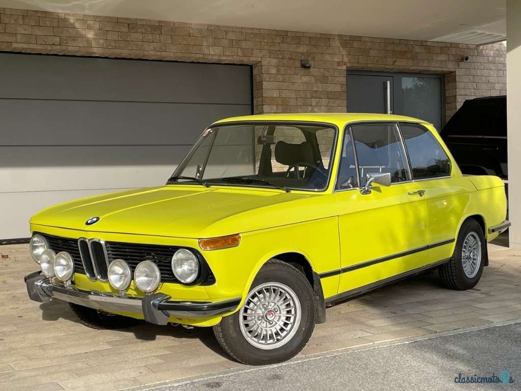 1977' BMW 1502 photo #1